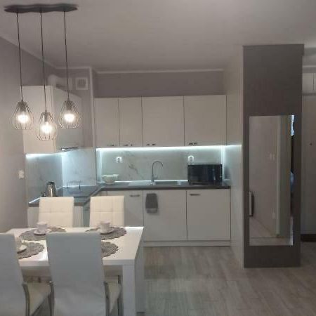 Apartamenty Blizej Morza Kołobrzeg Esterno foto